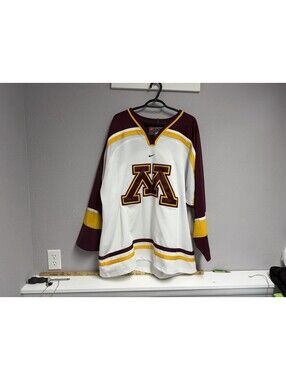 Team Nike Minnesota Gophers Hockey Sweater / Size XXL Stain